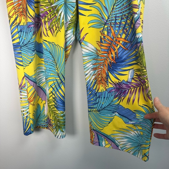 Soho Apparel Yellow and Blue Cropped Pants with Tropical Print Resort wear Large - Picture 5 of 8